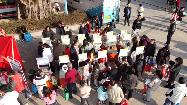 科普大篷車走進連江縣潘渡鎮(zhèn)貴新社區(qū)