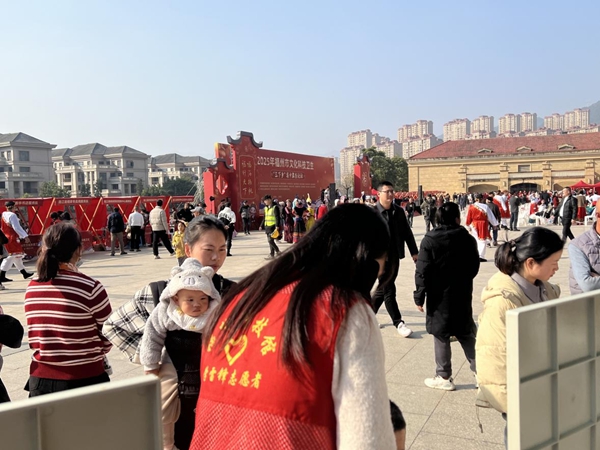 科普大篷車走進連江縣潘渡鎮(zhèn)貴新社區(qū)