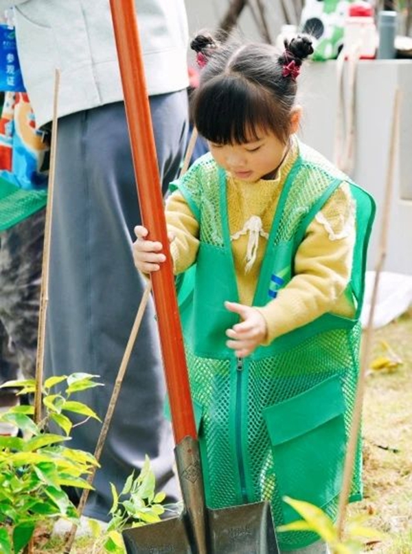 童心植夢·科創(chuàng)未來 | 科技館植樹節(jié)主題活動， 給童年的春天添點“綠”