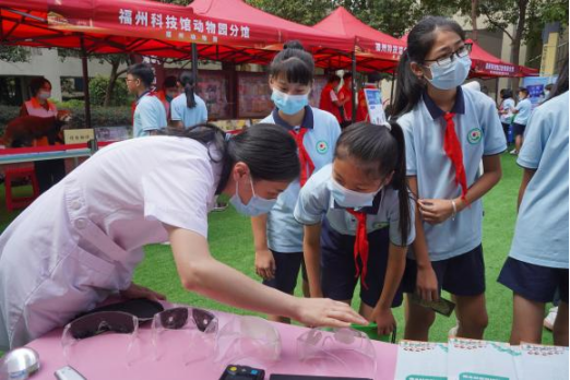 福州科技館眼健康分館參加2022年福州市全國科普日活動(dòng)暨福州科技館科普場館“1+N”志愿服務(wù)行動(dòng)