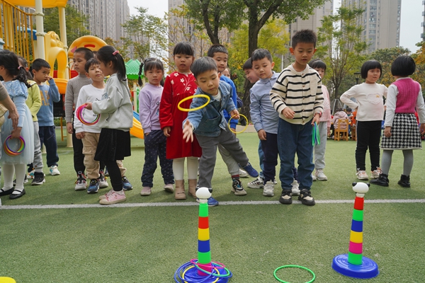 福州科技館眼健康分館開展第二屆倉山區(qū)兒童青少年近視防控趣味運(yùn)動會