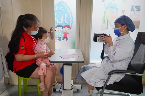 全國“愛眼日”宣傳教育周，全年齡段眼健康服務(wù) 走進(jìn)學(xué)校、社區(qū)