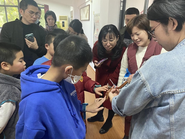 龍年生肖動(dòng)物課堂活動(dòng)舉辦