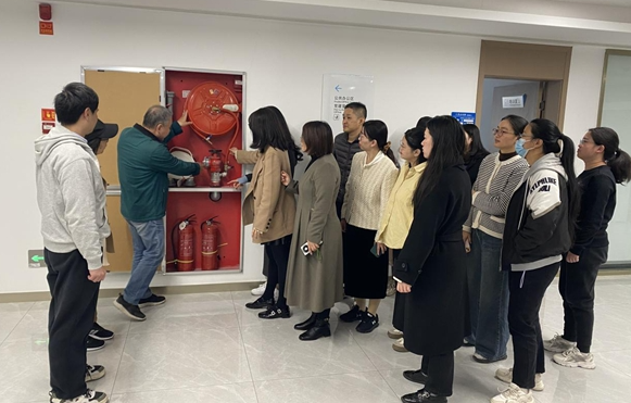福州科技館開展消防安全演練培訓(xùn)