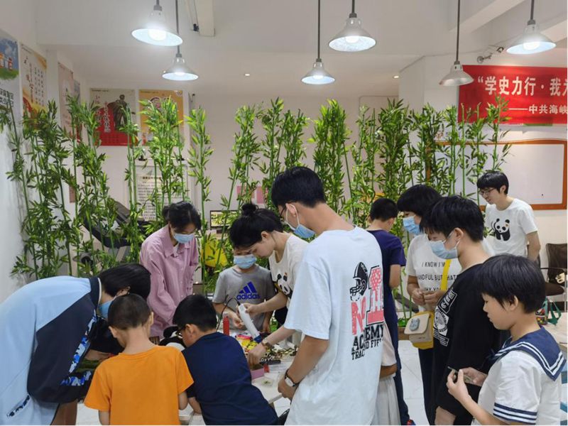 福建本土探秘”系列之“爬行天下”蛇類科普活動   