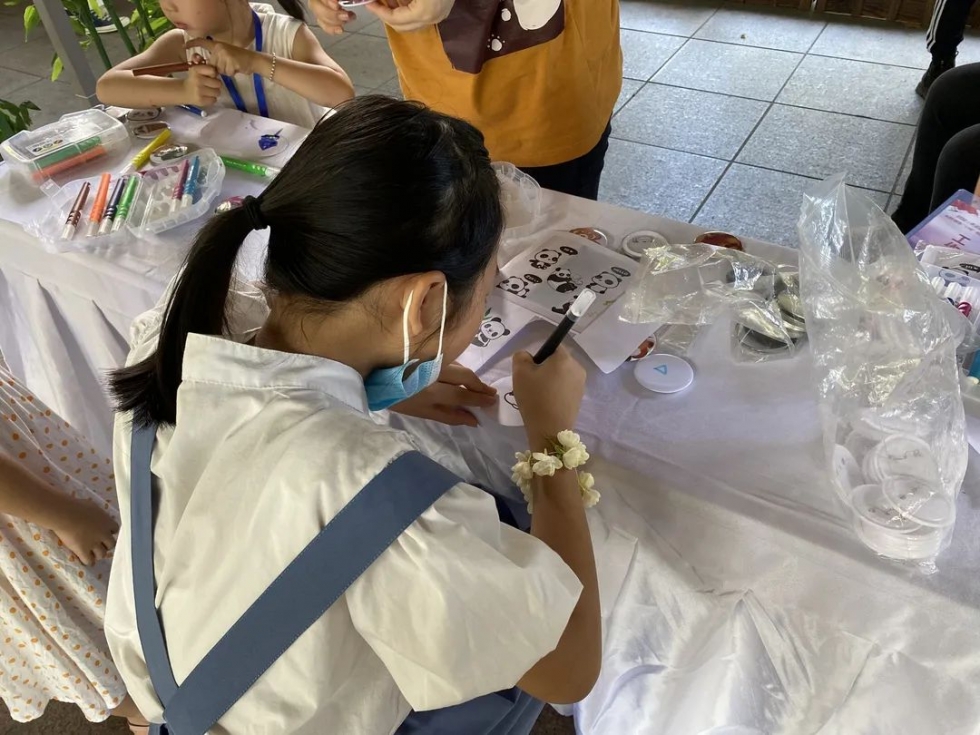 福州科技館舉行全國科普日科普場館“1+N”志愿服務(wù)活動