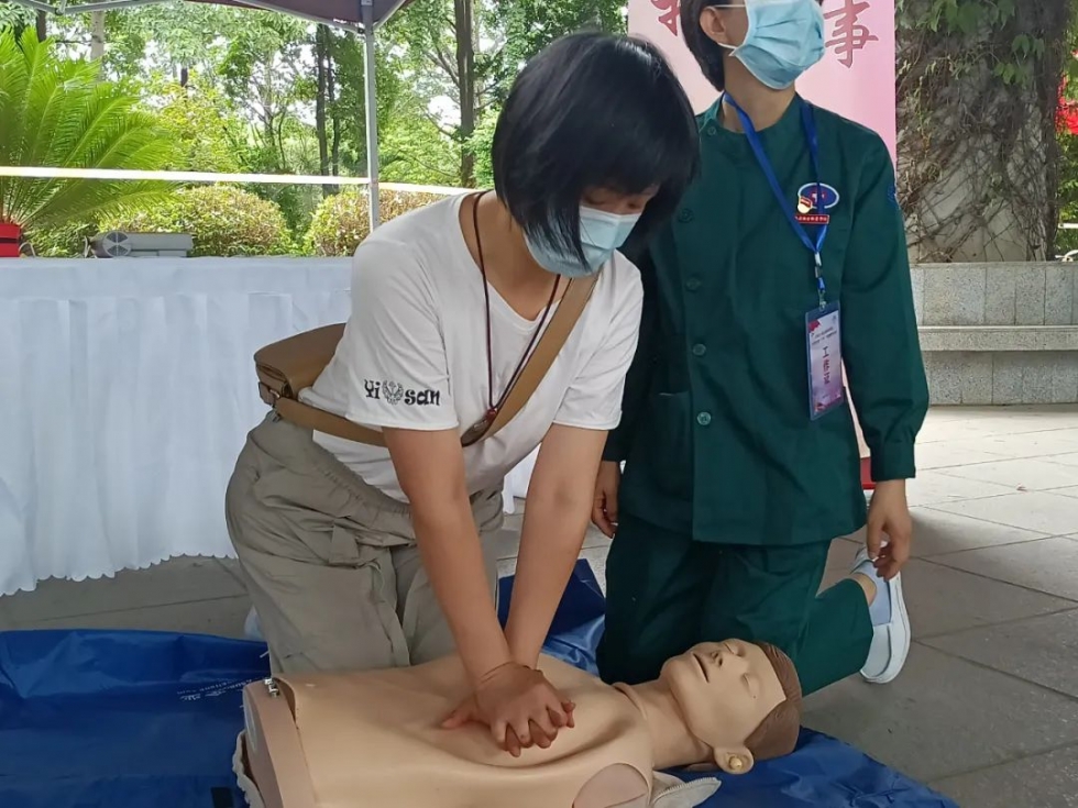福州科技館舉行全國科普日科普場館“1+N”志愿服務(wù)活動