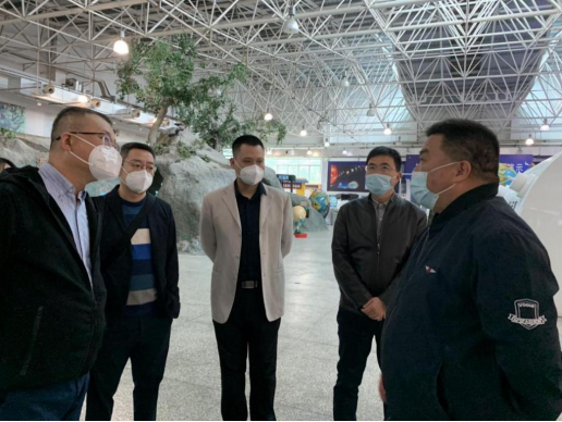 西安市科協(xié)黨組成員、副主席張傳時一行蒞臨福州科技館參觀調(diào)研